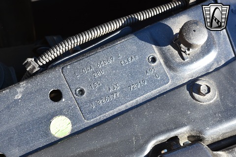 1990 Cadillac Sedan image 37