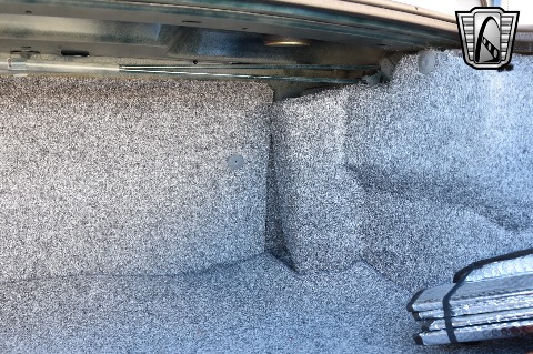 1990 Cadillac Sedan image 64