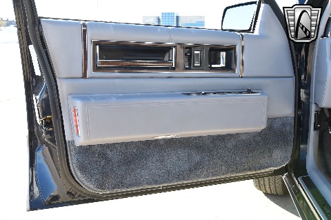 1990 Cadillac Sedan image 71