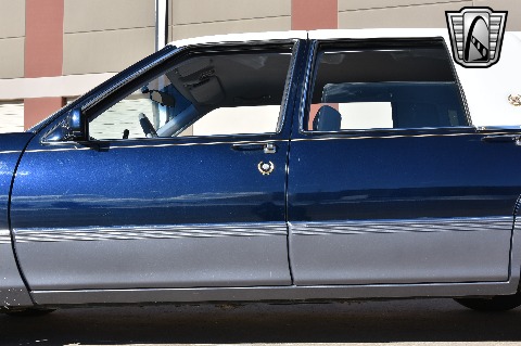 1990 Cadillac Sedan image 20