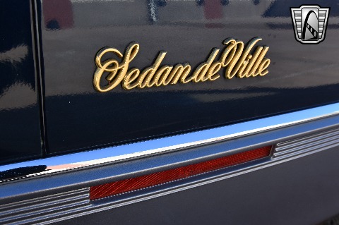 1990 Cadillac Sedan image 125