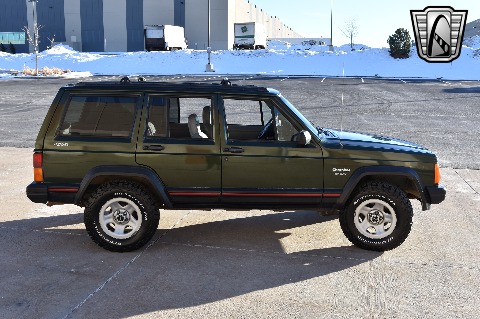 1996 Jeep Cherokee image 14