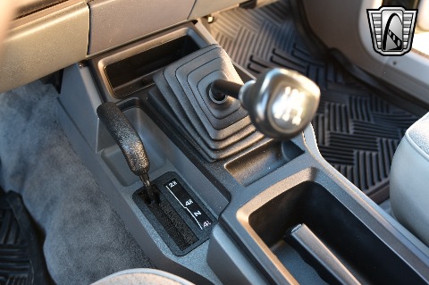 1996 Jeep Cherokee image 74