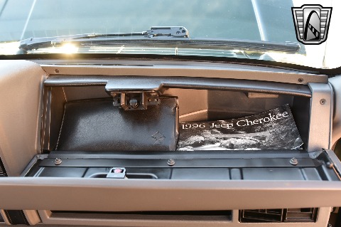 1996 Jeep Cherokee image 101