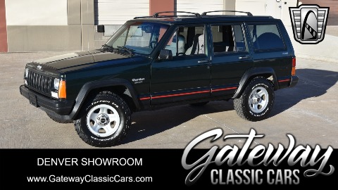 1996 Jeep Cherokee image 1