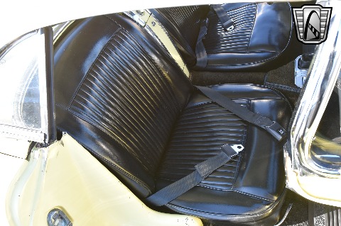 1961 Chevrolet Corvette image 84