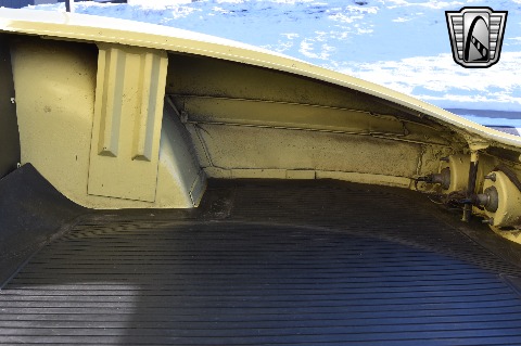 1961 Chevrolet Corvette image 60