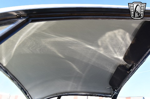 1961 Chevrolet Corvette image 89