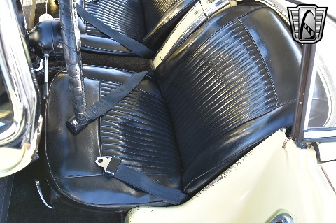 1961 Chevrolet Corvette image 68