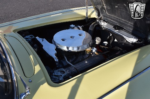 1961 Chevrolet Corvette image 43