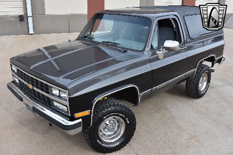 1989 Chevrolet Blazer image 4