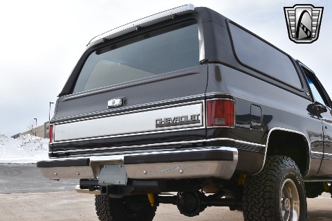 1989 Chevrolet Blazer image 23