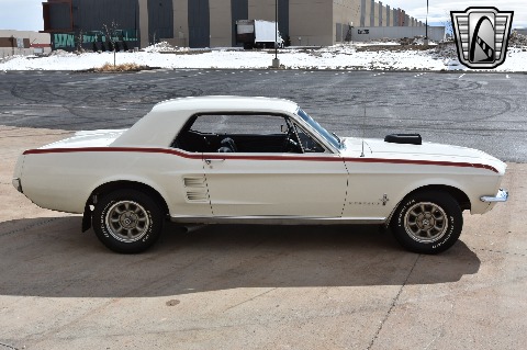 1967 Ford Mustang image 14