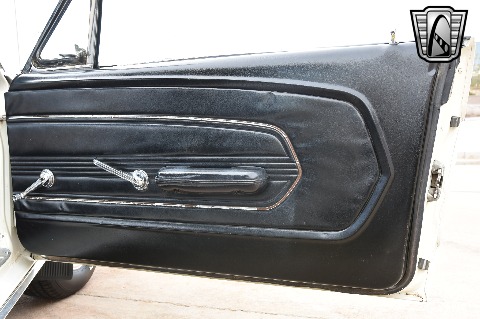 1967 Ford Mustang image 96