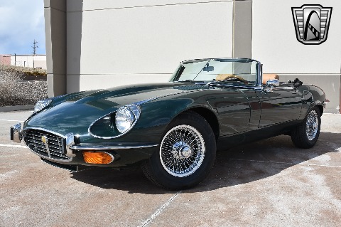 1974 Jaguar XKE image 3