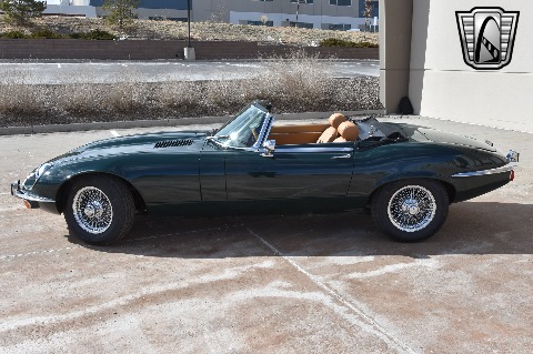 1974 Jaguar XKE image 6
