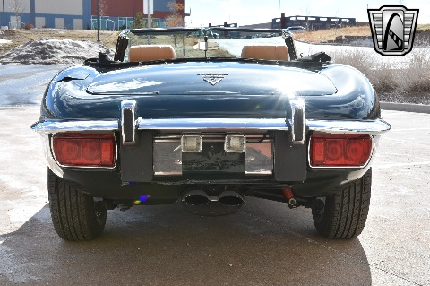 1974 Jaguar XKE image 9