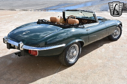 1974 Jaguar XKE image 12