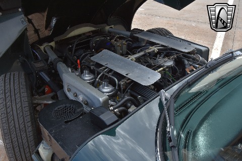 1974 Jaguar XKE image 38
