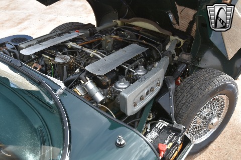 1974 Jaguar XKE image 43