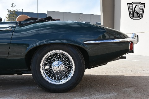 1974 Jaguar XKE image 21