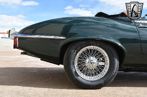 1974 Jaguar XKE image 24