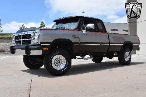1993 Dodge W250 image 3