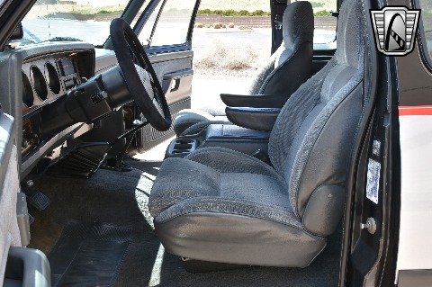 1993 Dodge W250 image 81