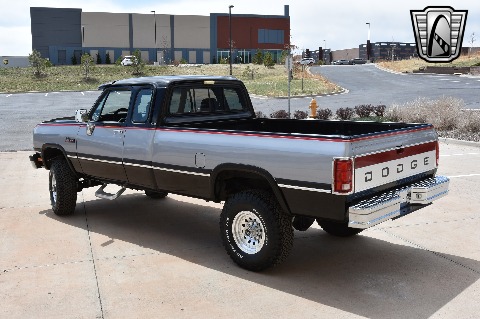 1993 Dodge W250 image 8