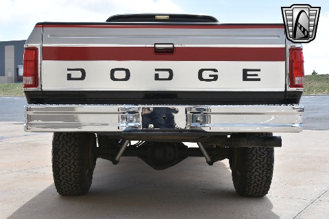 1993 Dodge W250 image 9