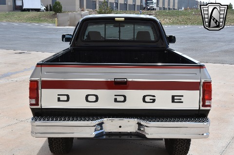 1993 Dodge W250 image 10