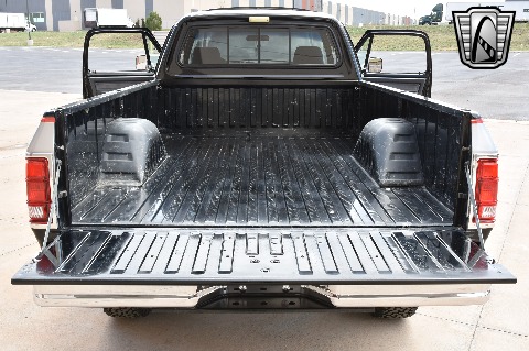 1993 Dodge W250 image 66