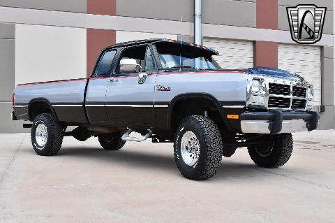 1993 Dodge W250 image 15