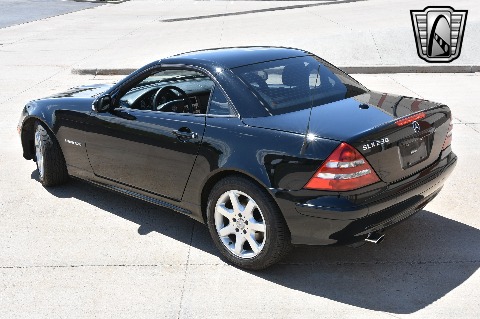 2001 Mercedes-Benz SLK230 image 8