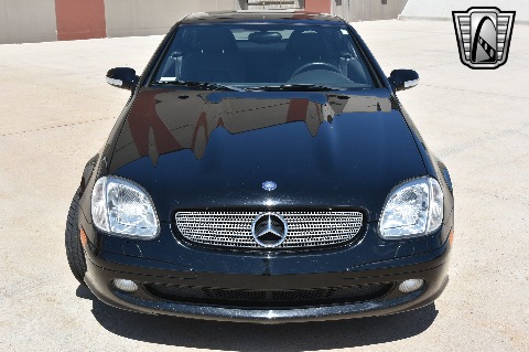 2001 Mercedes-Benz SLK230 image 18