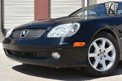 2001 Mercedes-Benz SLK230 image 28