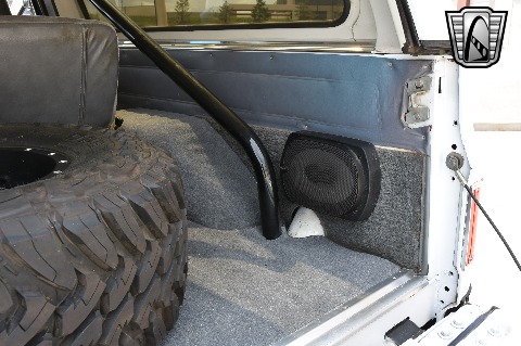 1989 GMC Jimmy image 68