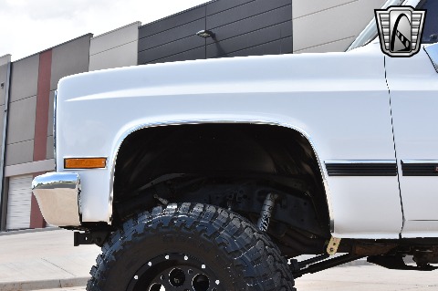 1989 GMC Jimmy image 19