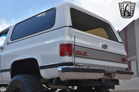 1989 GMC Jimmy image 22