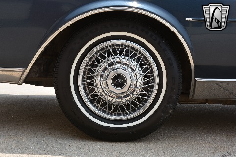 1985 Buick Riviera image 30