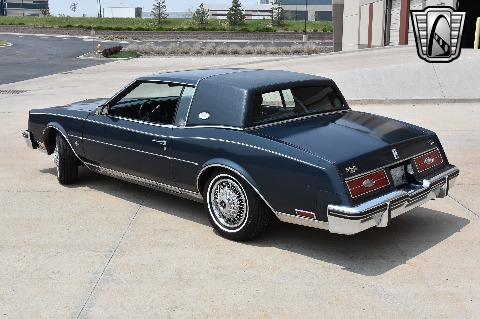 1985 Buick Riviera image 7