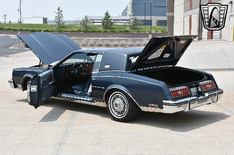 1985 Buick Riviera image 37