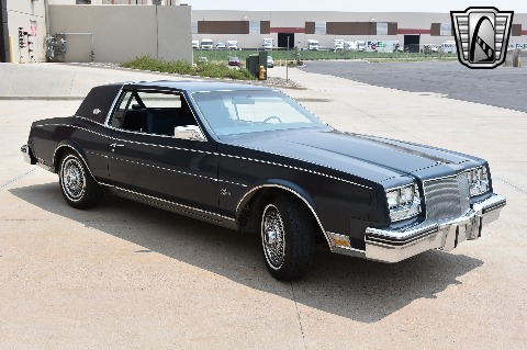 1985 Buick Riviera image 15