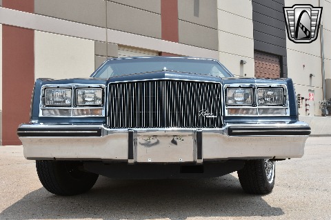 1985 Buick Riviera image 16
