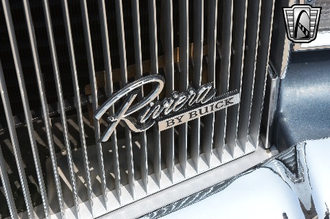 1985 Buick Riviera image 120