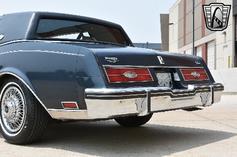 1985 Buick Riviera image 21