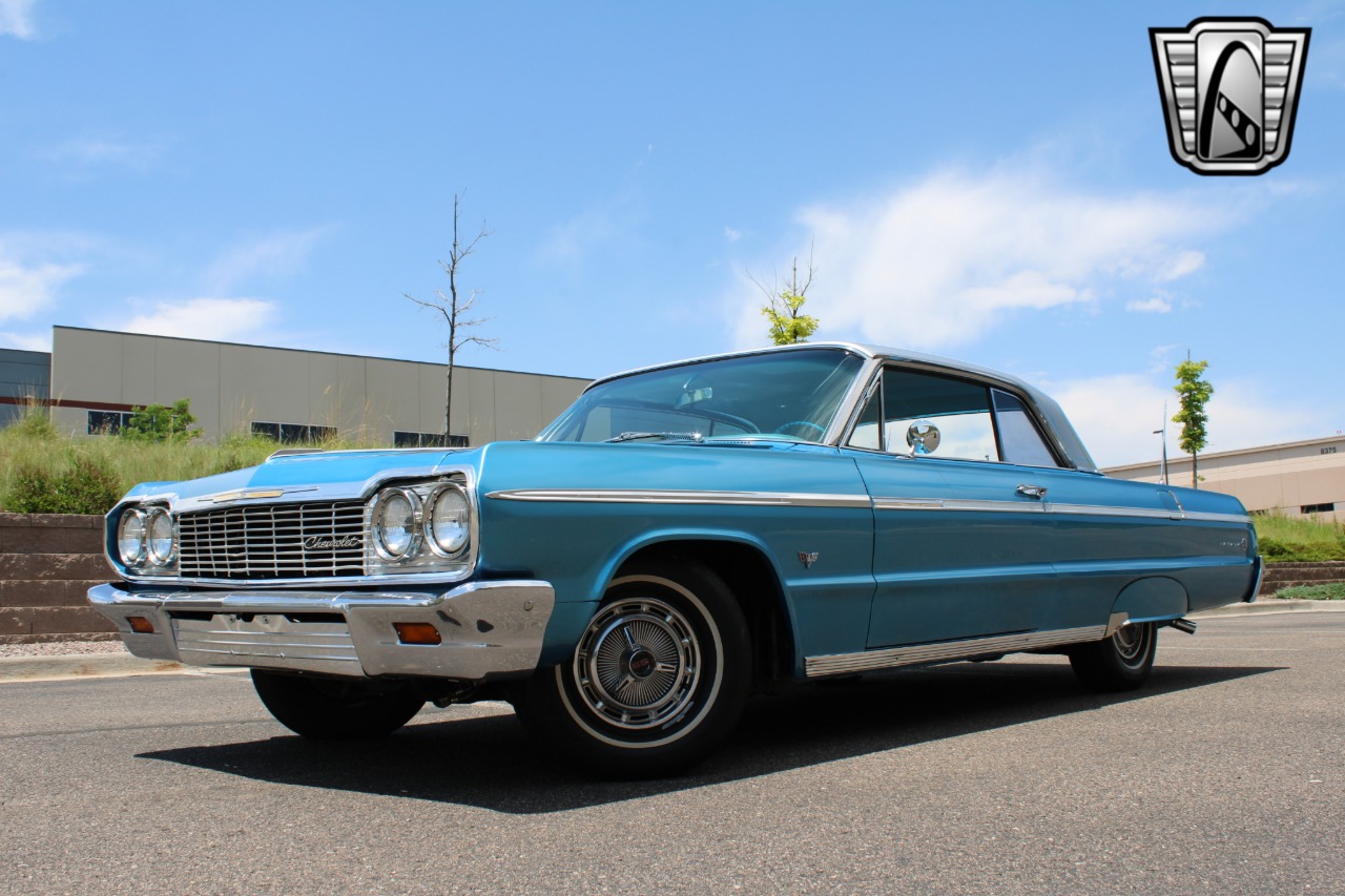 1964 Chevrolet Impala 2