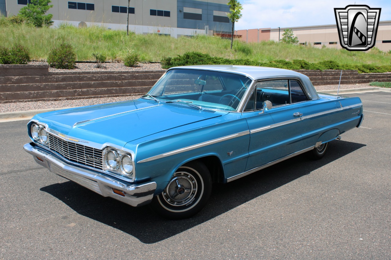 1964 Chevrolet Impala 32
