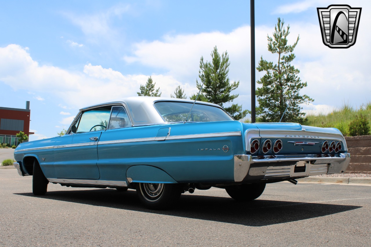 1964 Chevrolet Impala 4