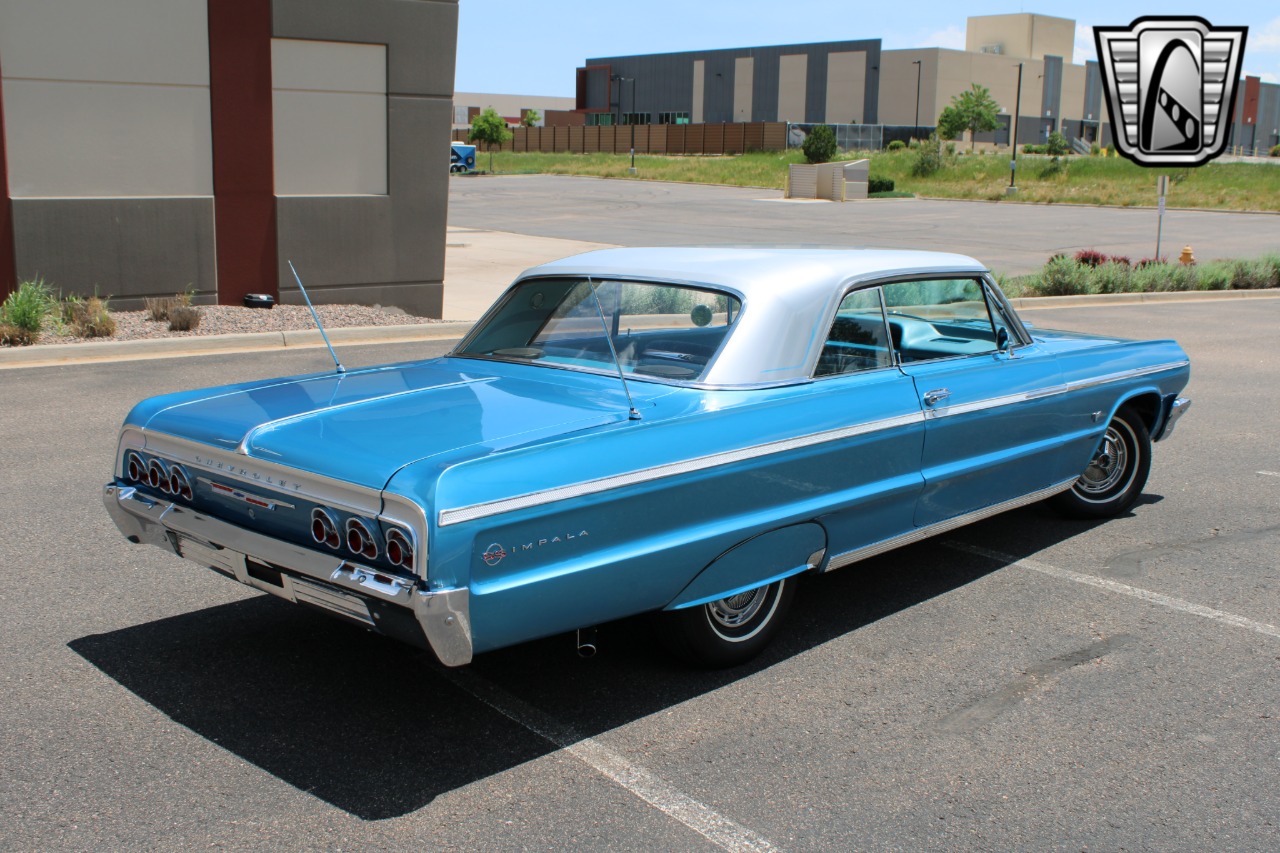 1964 Chevrolet Impala 36